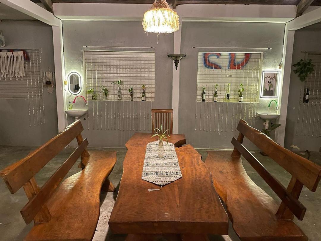 Loyal Friend Hostel Karimunjawa Dış mekan fotoğraf