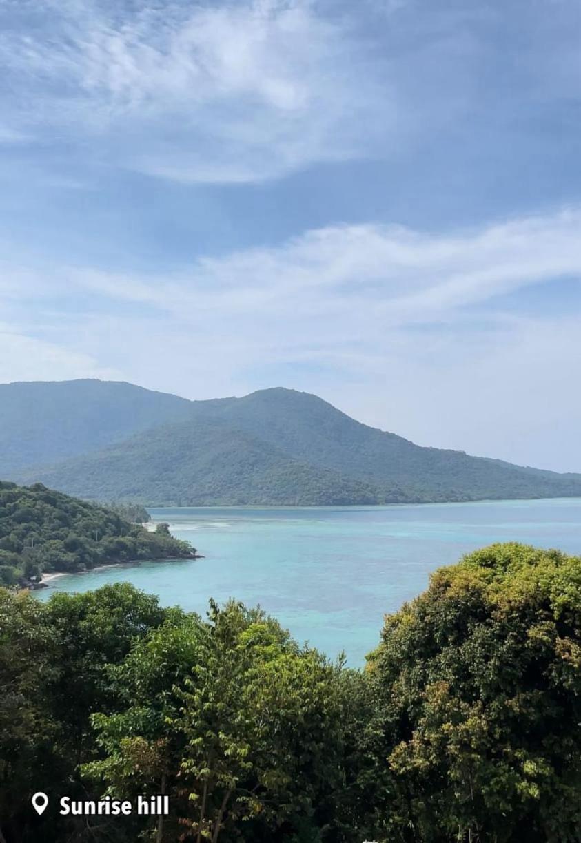 Loyal Friend Hostel Karimunjawa Dış mekan fotoğraf
