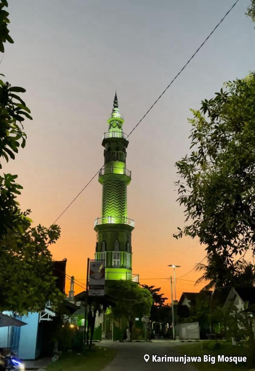 Loyal Friend Hostel Karimunjawa Dış mekan fotoğraf