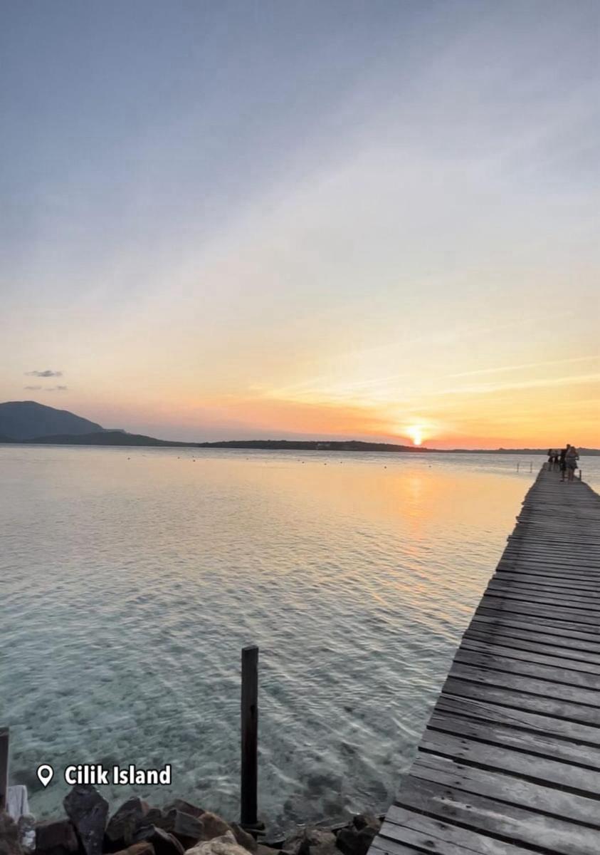 Loyal Friend Hostel Karimunjawa Dış mekan fotoğraf
