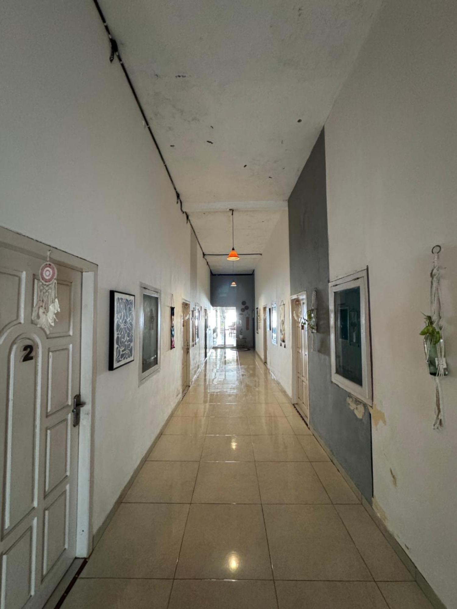 Loyal Friend Hostel Karimunjawa Dış mekan fotoğraf