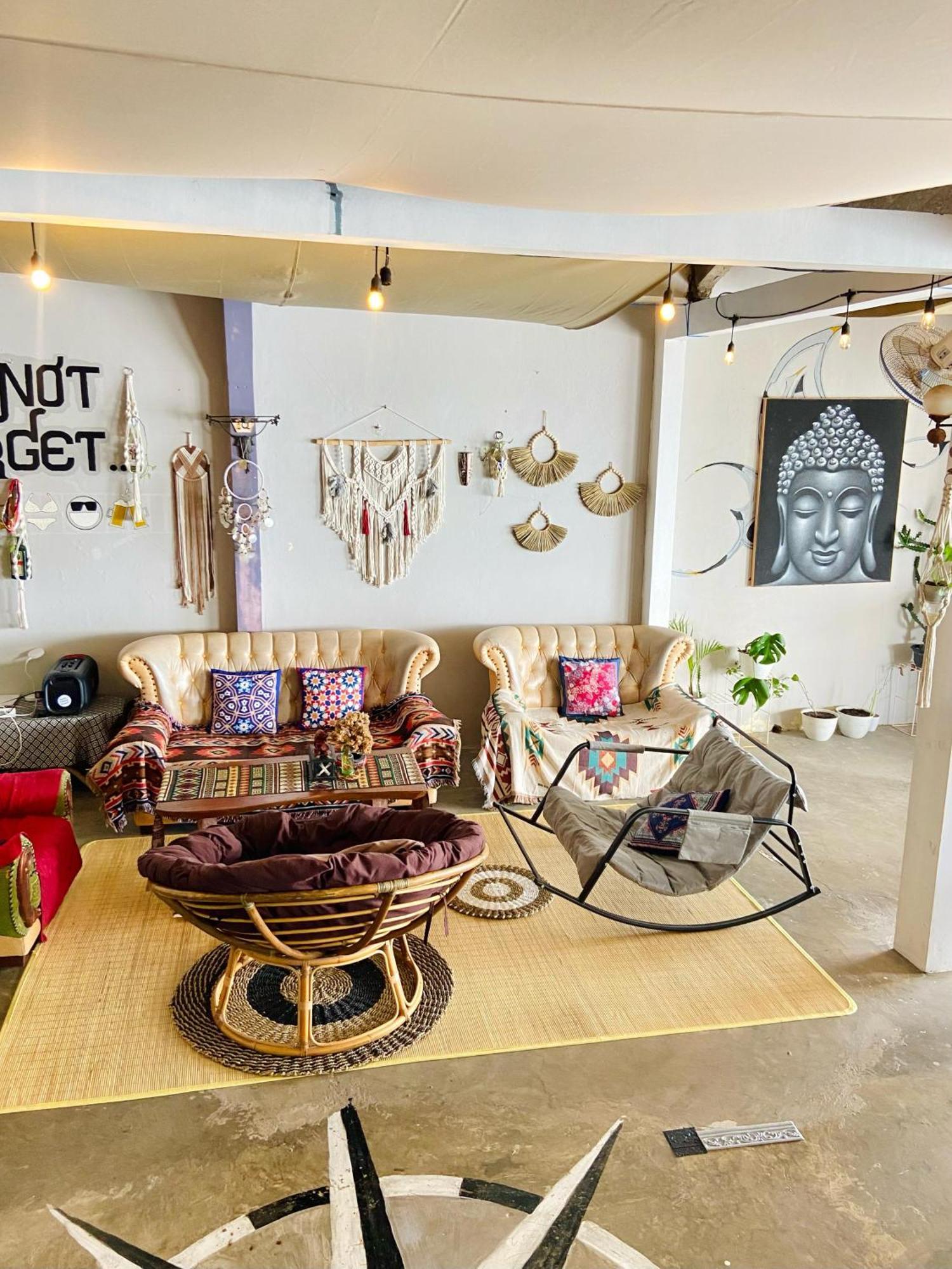 Loyal Friend Hostel Karimunjawa Dış mekan fotoğraf